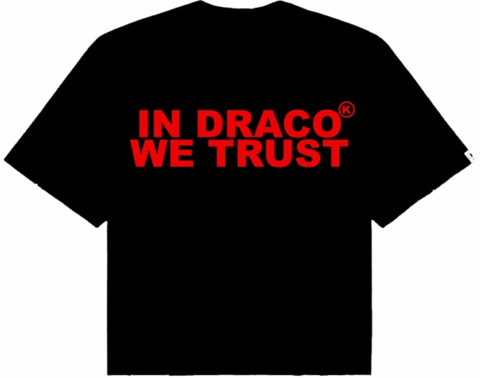 IN DRACO WE TRUST TEE BLACK/RED TEE