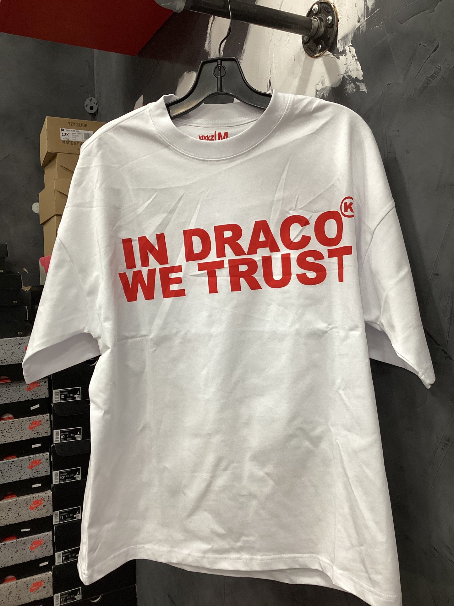 IN DRACO WE TRUST WHITE/RED TEE