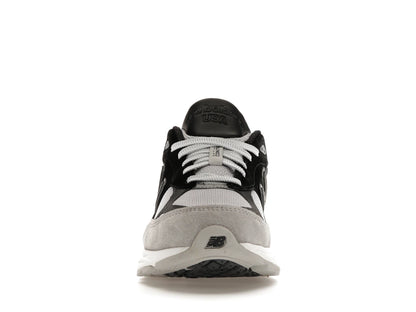 New Balance 990v3 MiUSA DTLR GR3YSCALE
