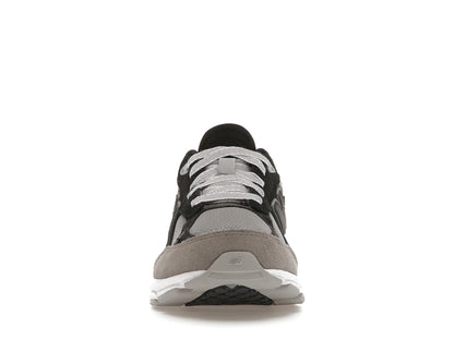 New Balance 990v3 MiUSA DTLR GR3YSCALE (GS)