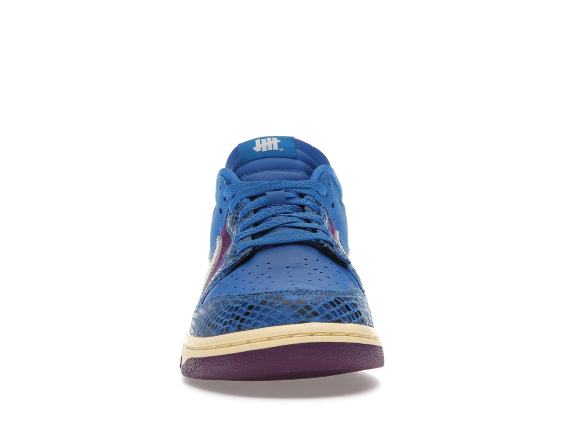 Nike Dunk Low Undefeated 5 On It Dunk vs. AF1